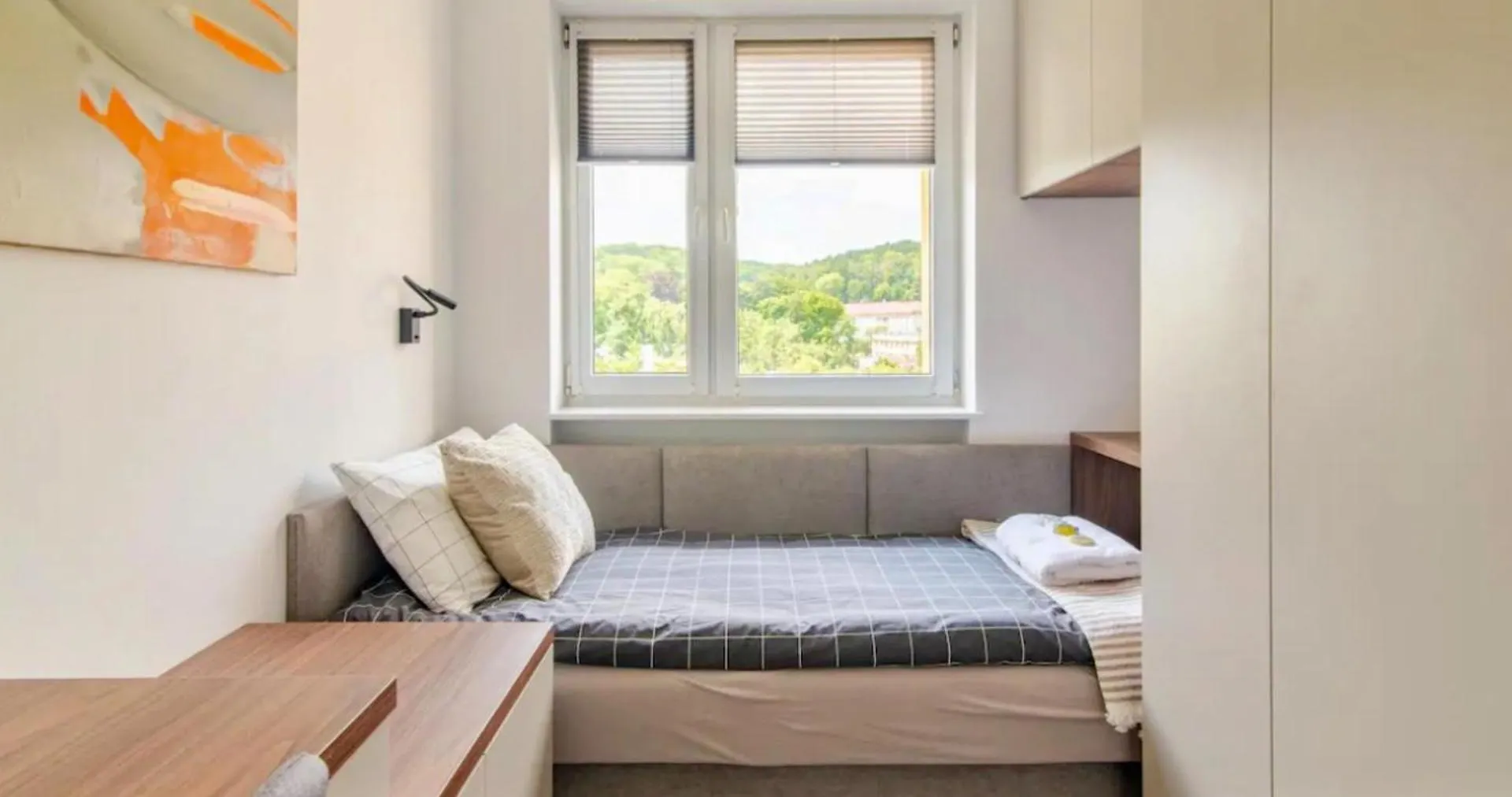 Sunny 2 Bedroom Apartment, Free Parking, High Speed Internet Gdansk 0*,  Poland