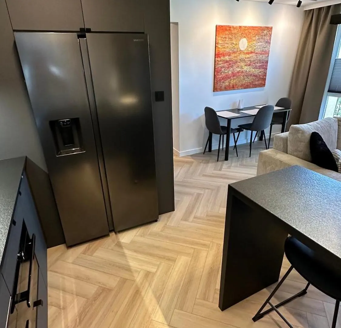 Apartment Sunny 2 Bedroom Apartment, Free Parking, High Speed Internet Gdansk